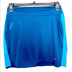 Nike Dri-Fit Skort size Small Golf Skort Tennis Skort